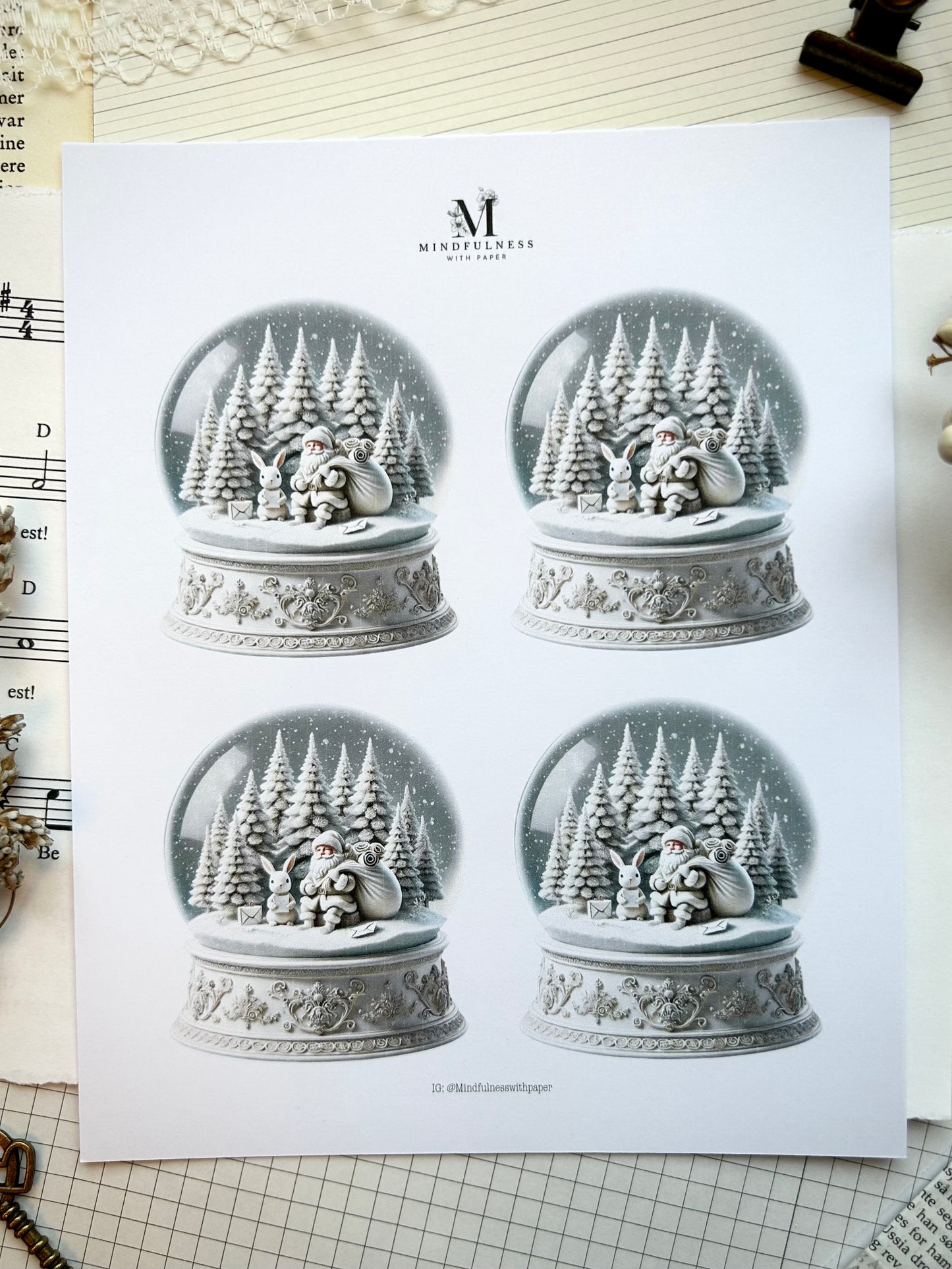 Snowglobe 1 - Winter dreams - Clipart Jul